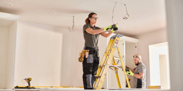 Best Electrician for Home Renovation  in Oakbrook, KY